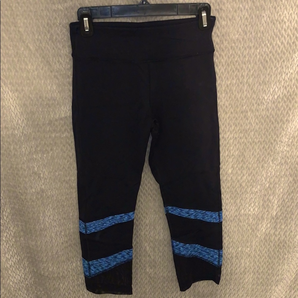 Cropped yogas